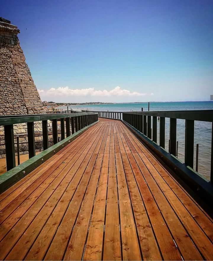 A Pozzallo Vicino Al Mare别墅 外观 照片