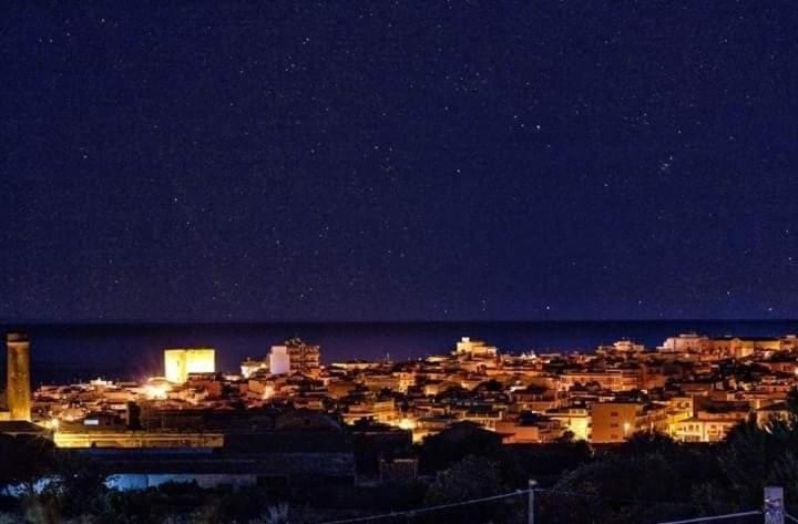 A Pozzallo Vicino Al Mare别墅 外观 照片